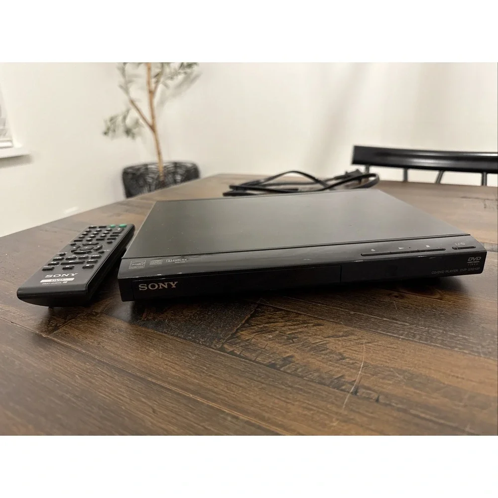 Sony DVP-SR210P Progressive Scan DVD Player With Remote Control Tested